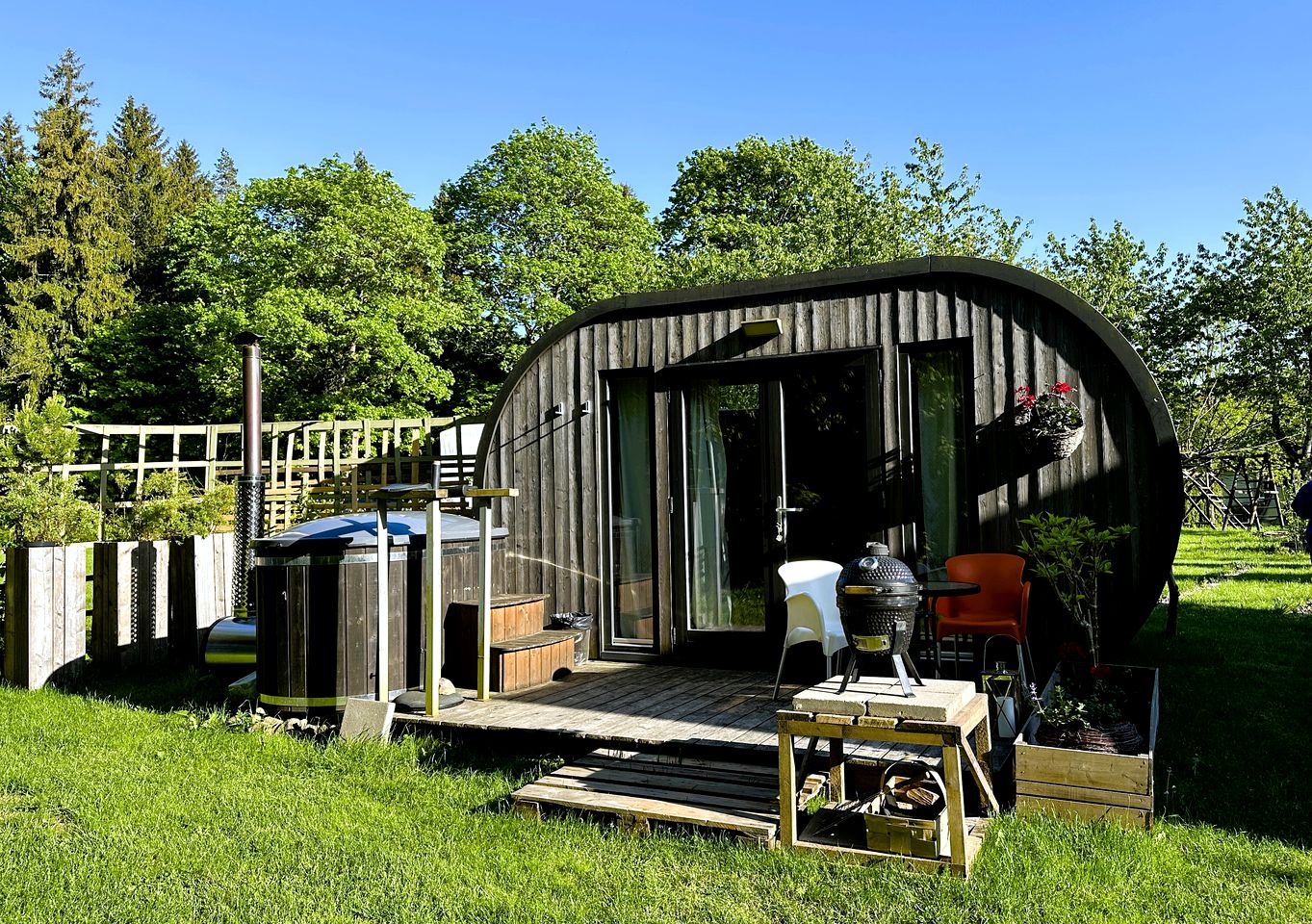 Forest Hut Perfect for Glamping Weekend near Samogitian National Park, Lithuania