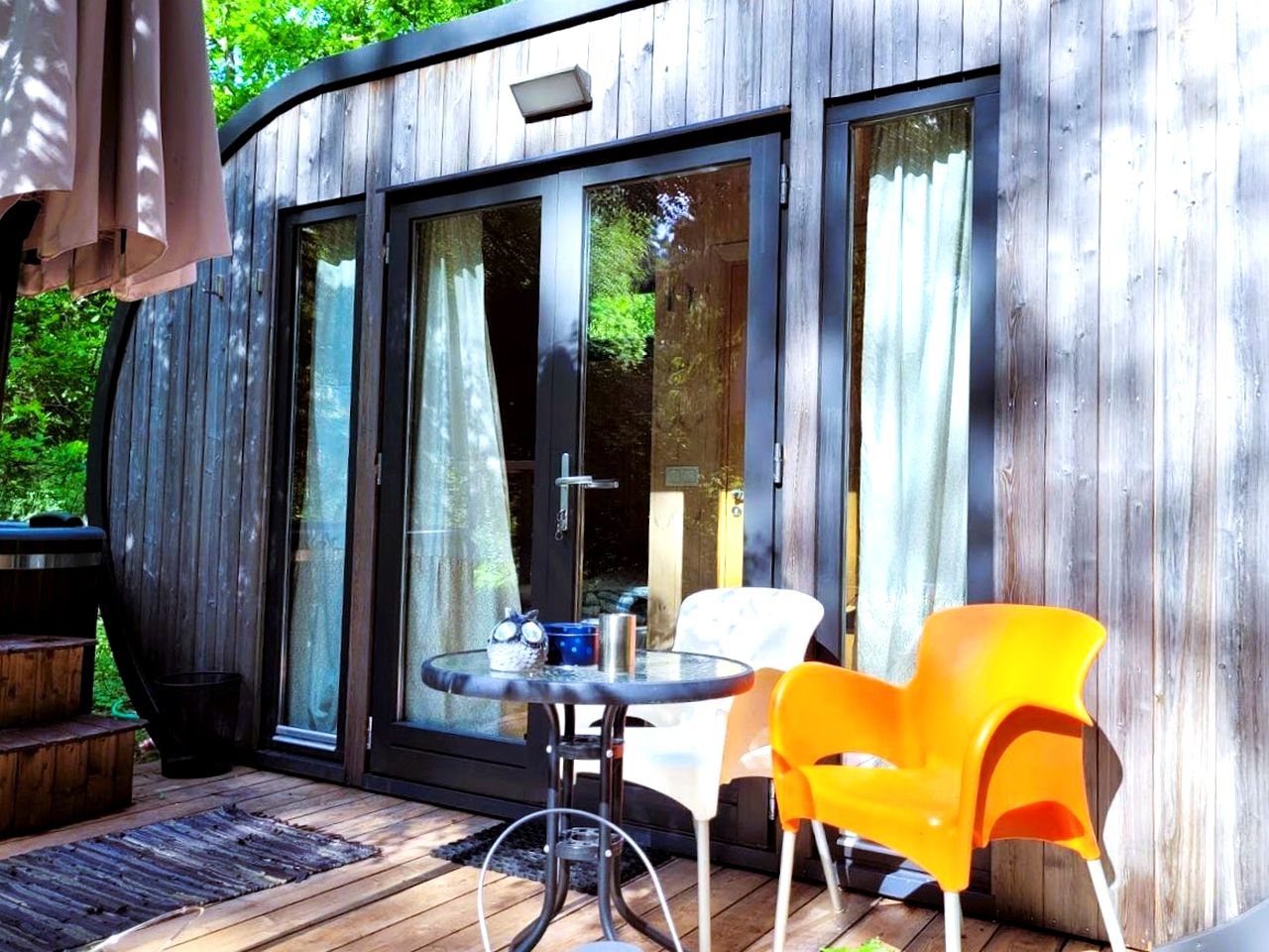 Forest Hut Perfect for Glamping Weekend near Samogitian National Park, Lithuania