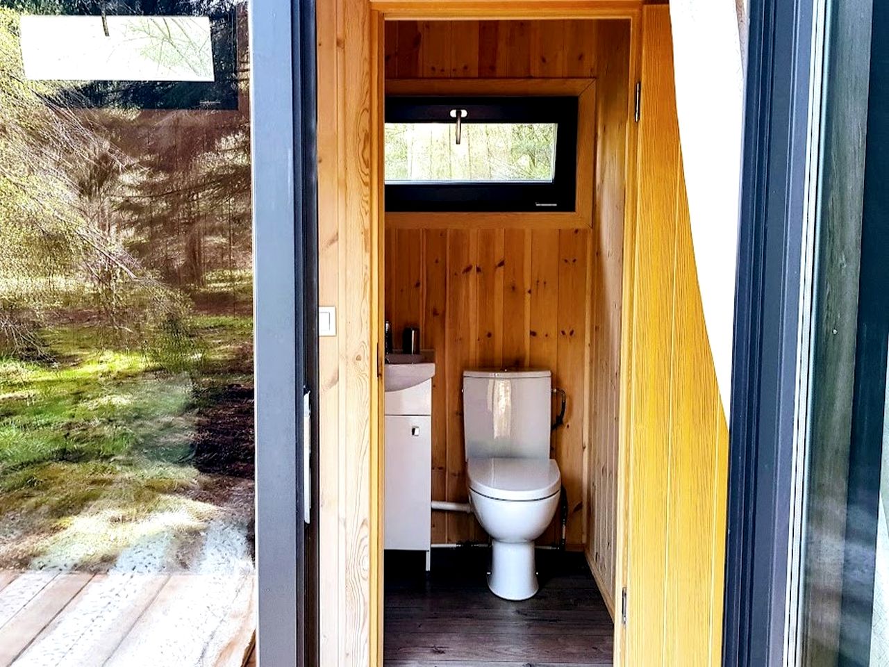 Forest Hut Perfect for Glamping Weekend near Samogitian National Park, Lithuania