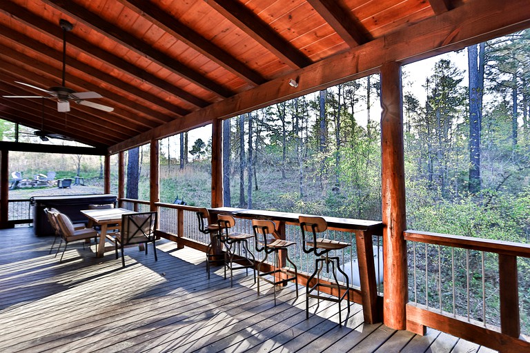 Cabins (United States of America, Broken Bow, Oklahoma)