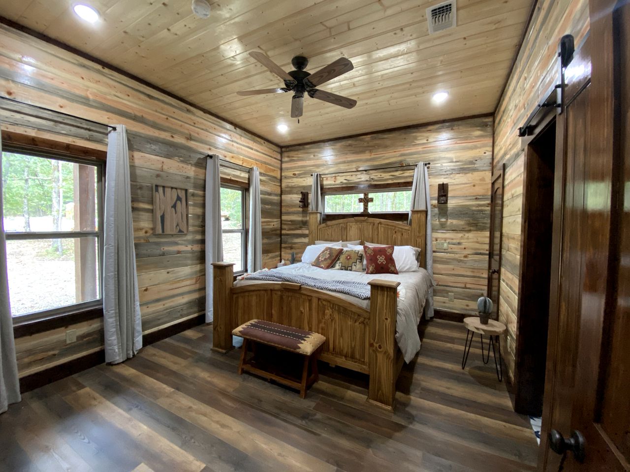 Luxury Glamping in Oklahoma near Mountain Fork Lake, Ideal for Family Vacations