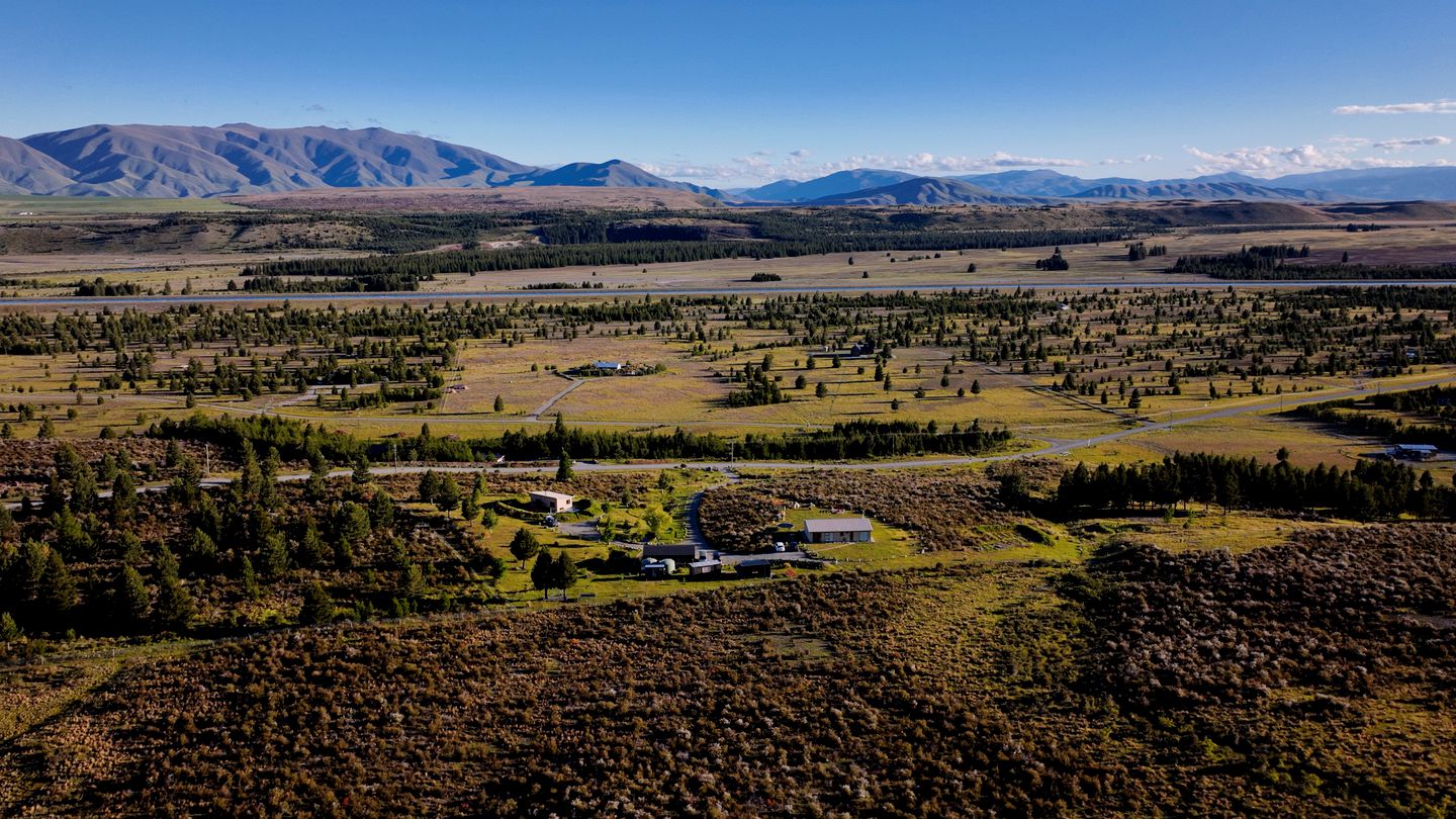 Glamping Vacation at this Eco-Friendly Cottage in South Island, New Zealand