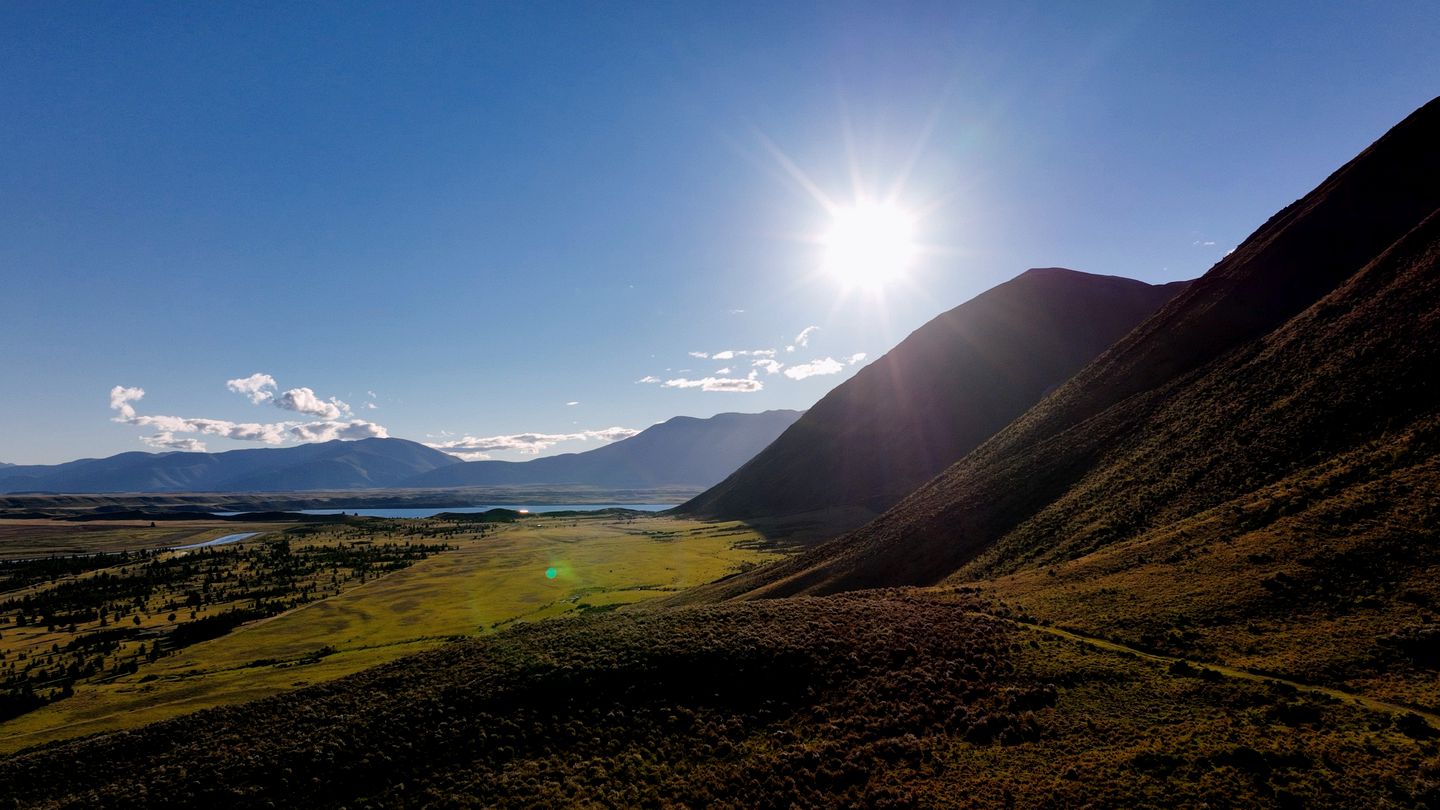 Glamping Vacation at this Eco-Friendly Cottage in South Island, New Zealand