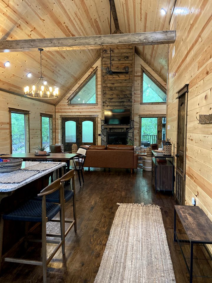 Cute Glamping Cabin for Rest and Relaxation near Ouachita National Forest, Oklahoma