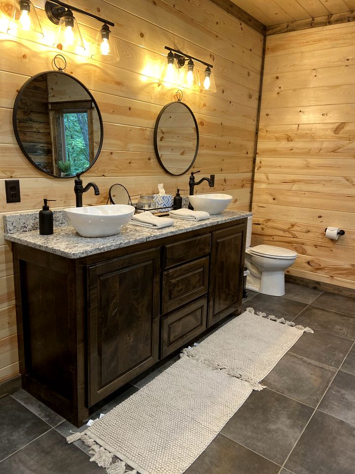 Cute Glamping Cabin for Rest and Relaxation near Ouachita National Forest, Oklahoma