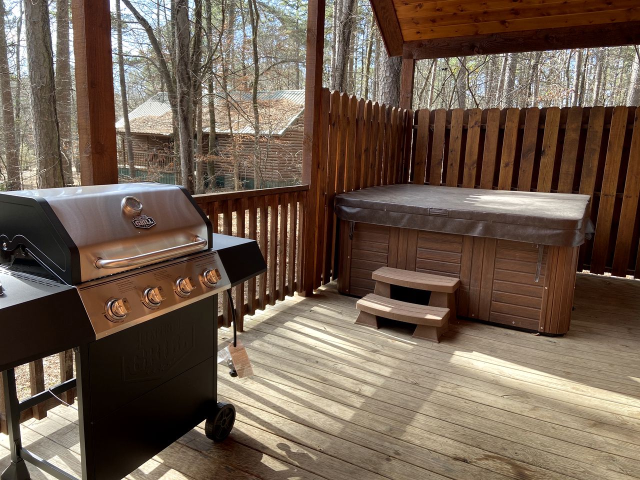 Gorgeous Cabin in Broken Bow, Oklahoma, Perfect for Glamping Family Vacation