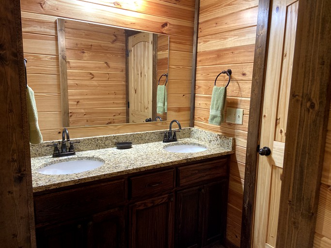 Cabins (United States of America, Broken Bow, Oklahoma)
