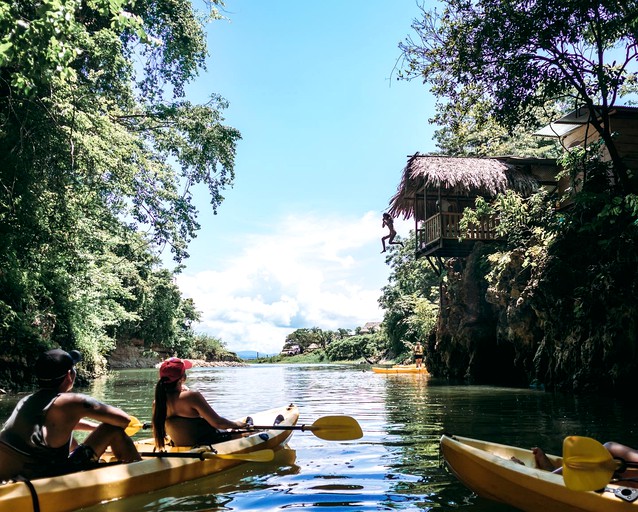 Cabins (Panama, Panama, Panamá)