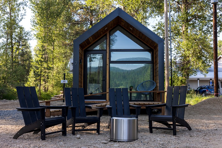 Tiny Home in Idaho City for Romantic Glamping Getaways in Boise National Forest