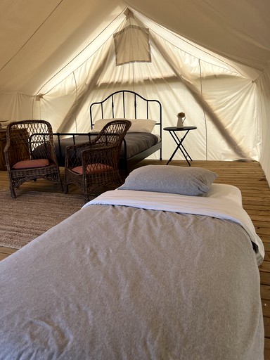 Safari Tents (Canada, Rideau Lakes, Ontario)