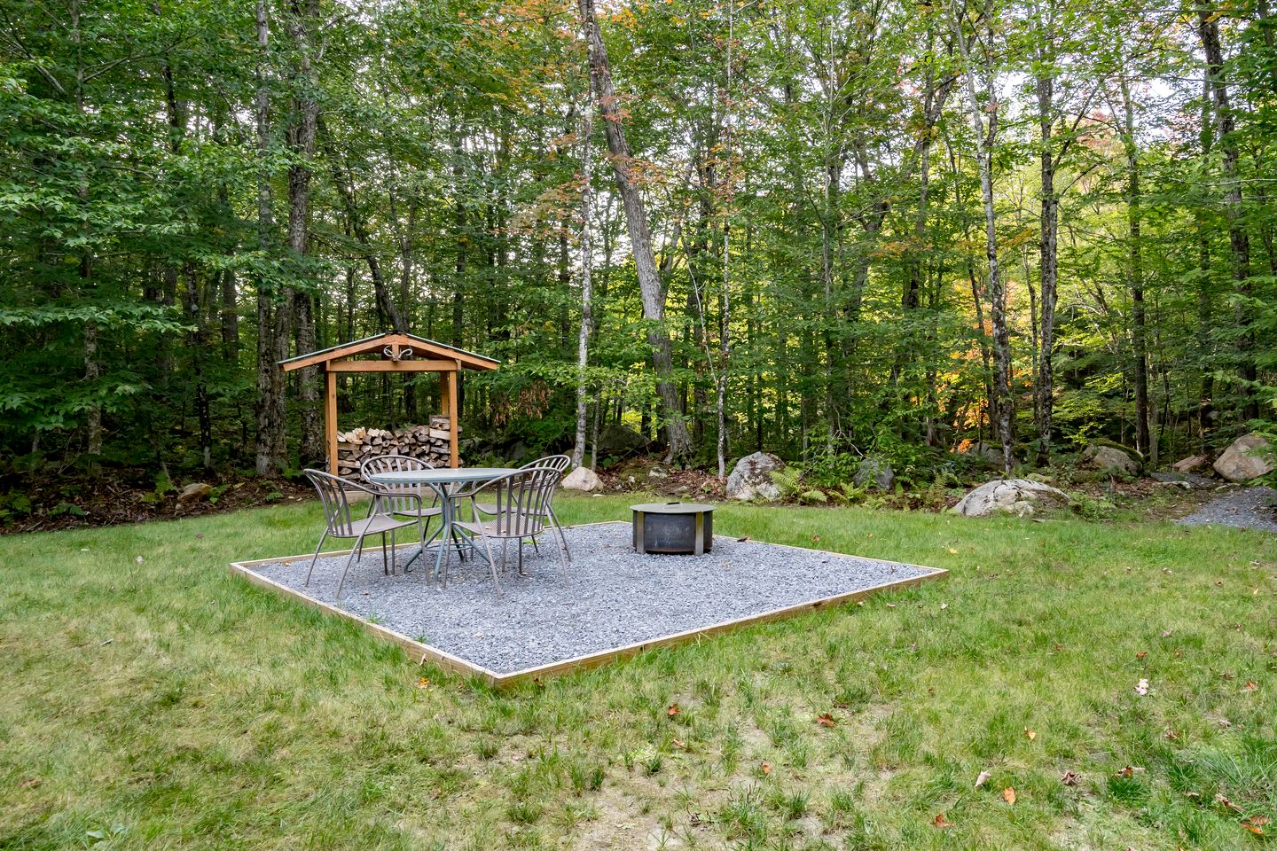 Charming Cabin for Glamping in the Adirondacks, Ideal for a Couples Getaway