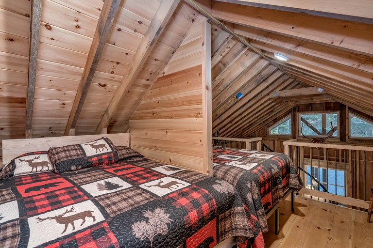 Cabins (United States of America, Brantingham, New York)