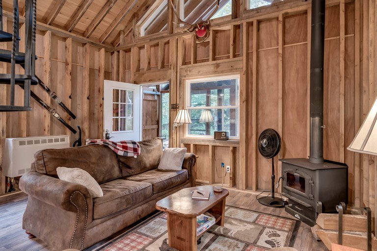 Cabins (United States of America, Brantingham, New York)