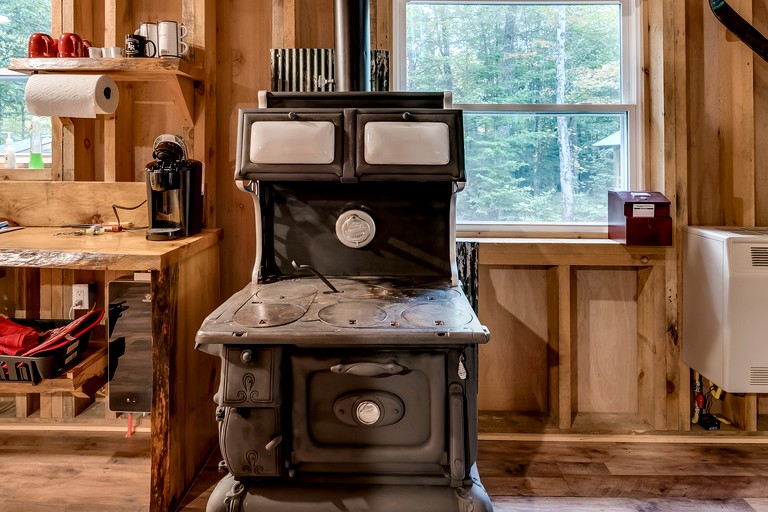 Cabins (United States of America, Brantingham, New York)