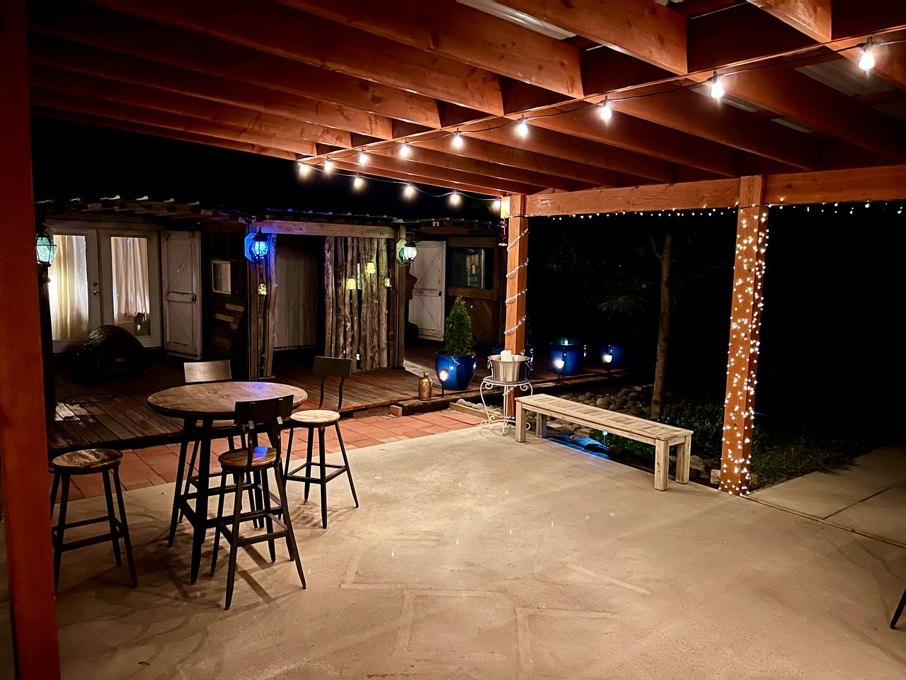 Spa Glamping Experience in a Tiny Barn, to Relax in Flagstaff