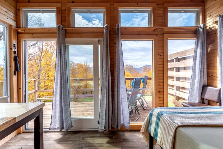 Cabins (United States of America, Preston Hollow, New York)