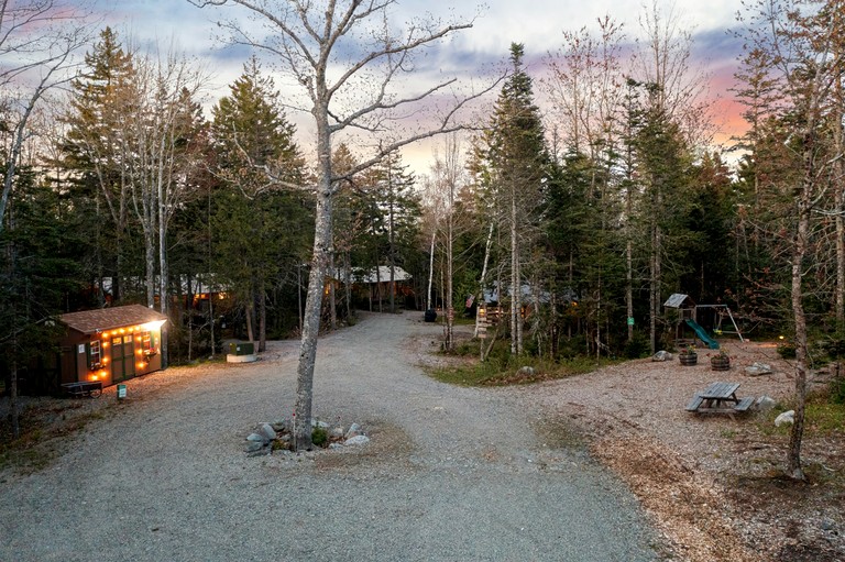 Safari Tents (United States of America, Bar Harbor, Maine)