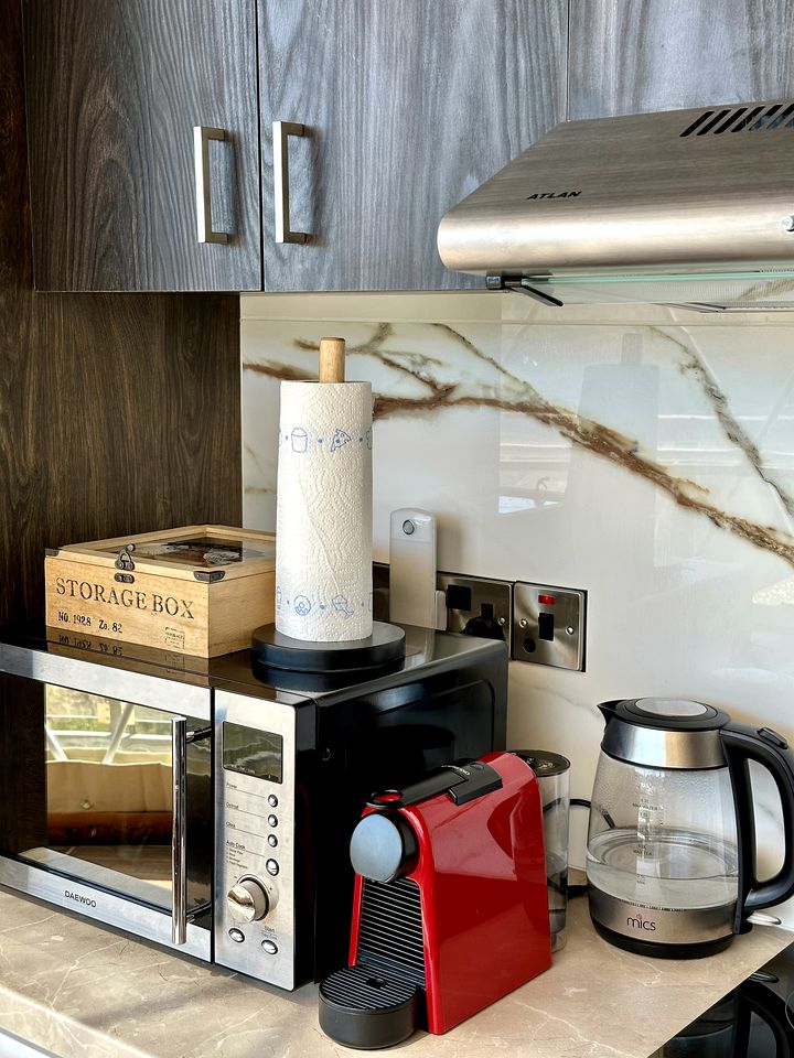 Cozy Dome Glamping Site with Private Hot Tub in Limassol, Cyprus