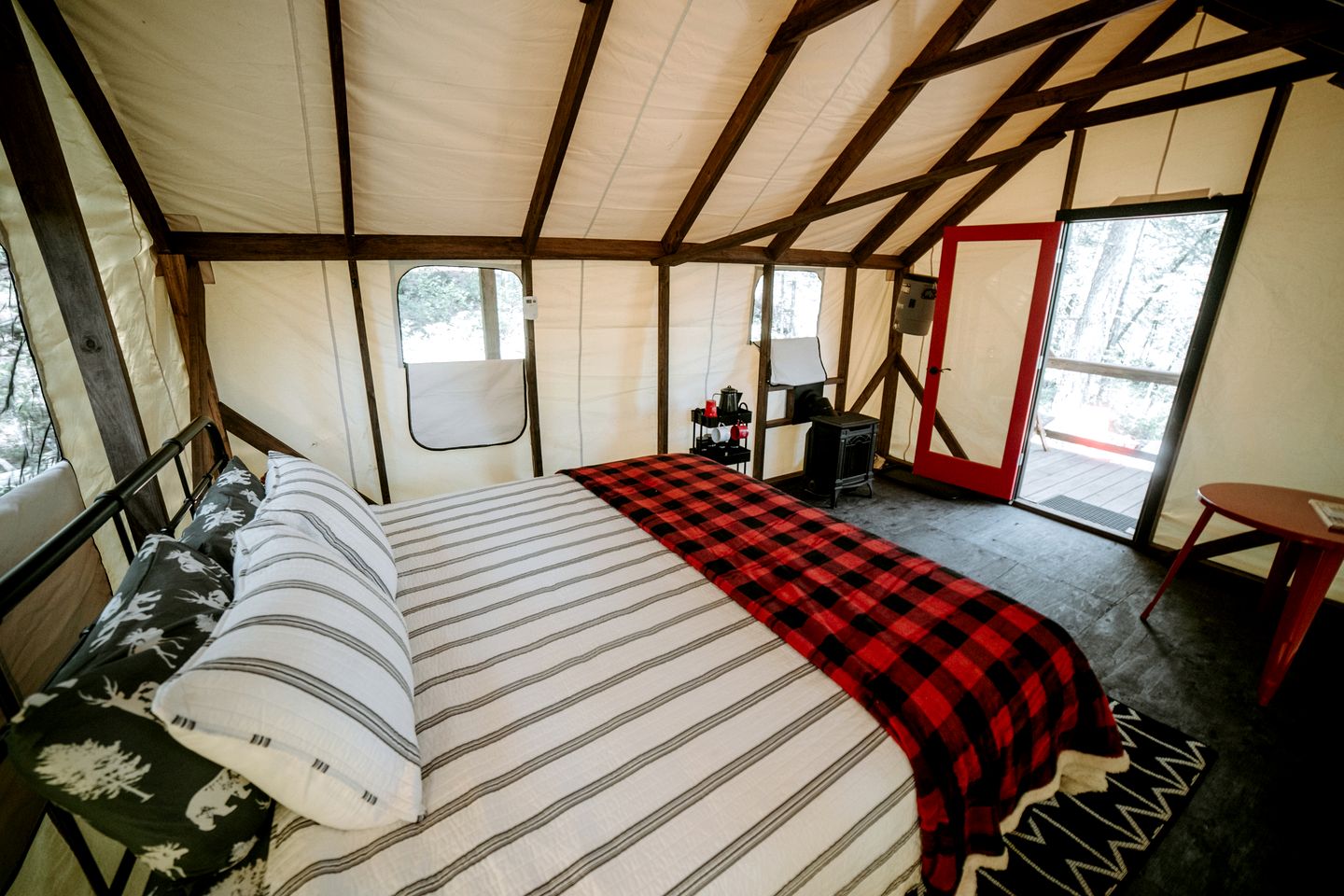 Glamping Safari Tent for Romantic Escapes to the Minnesota Forest