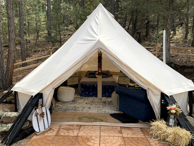 Bell Tents (United States of America, Trinidad, Colorado)