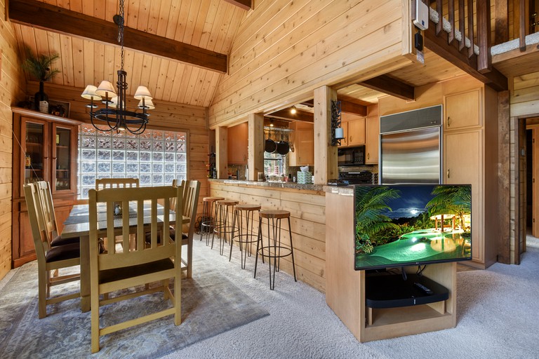 Incline Village Getaway Great Family Getaway! Hot Tub Close to