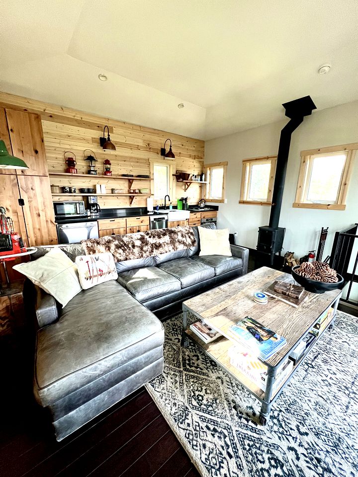 Stunning Pet-Friendly Tower, Nestled in the Mountains in Sandpoint, Idaho