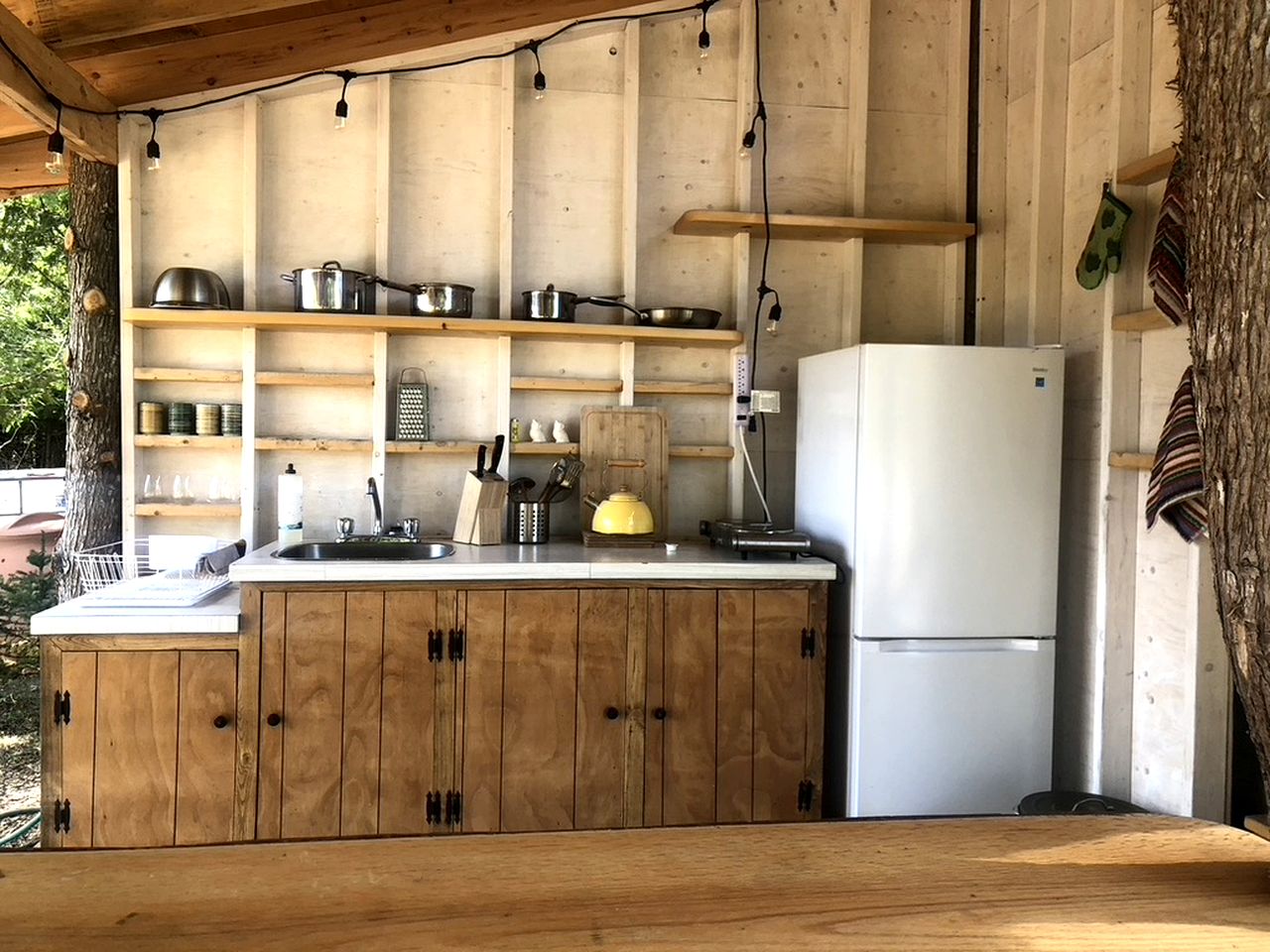 Pet-Friendly Yurt Escape in the Ontario Countryside - Perfect for Romantic Getaways in Tehkummah