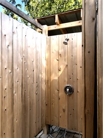 Pet-Friendly Yurt Escape in the Ontario Countryside - Perfect for Romantic Getaways in Tehkummah photo 5