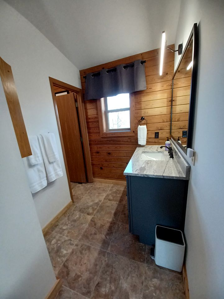 Rustic Cabin Escape for Group Glamping Vacations in De Soto, Missouri