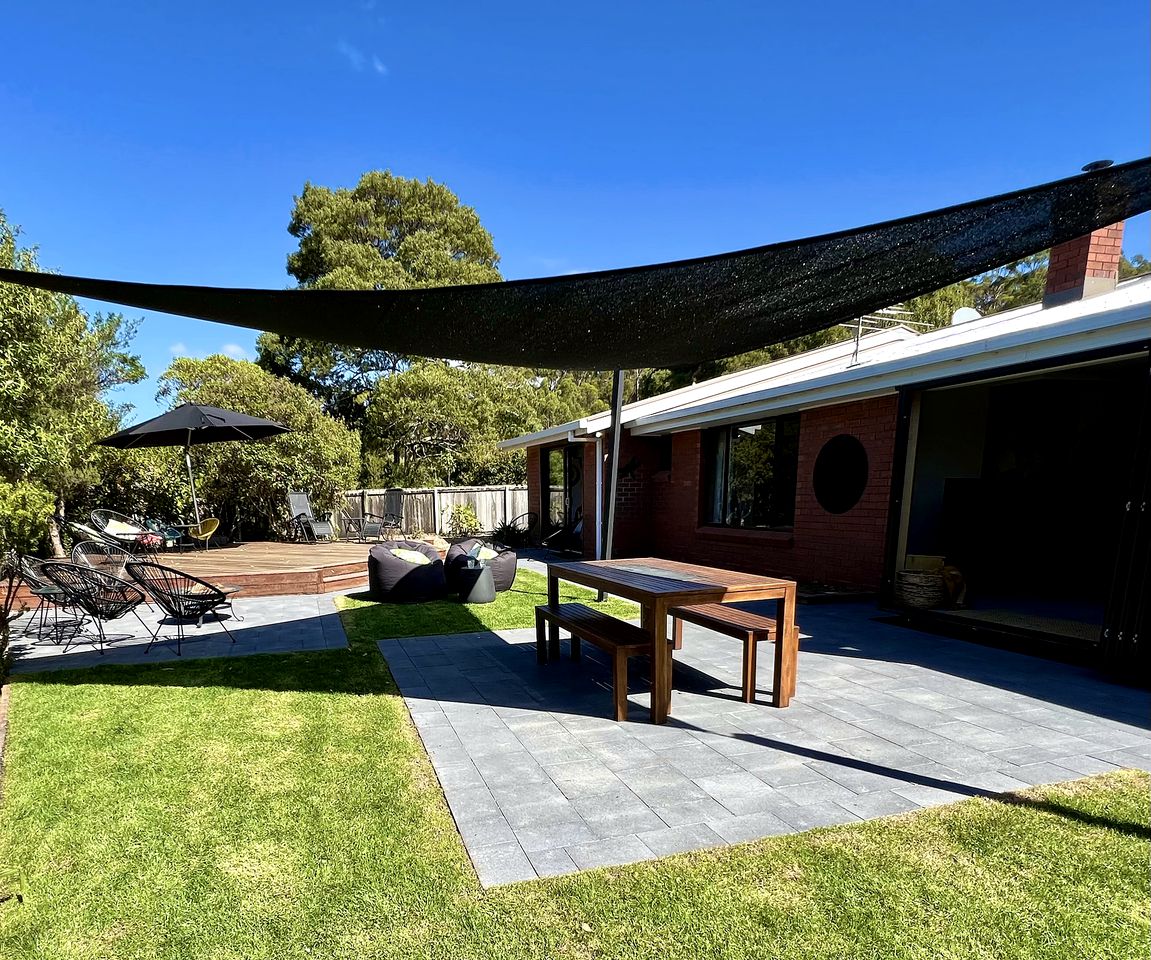 Stunning Beach House Rental for Family and Group Glamping Vacations in Tasmania