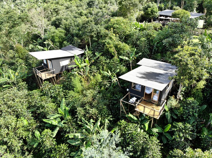 Cabins (Colombia, Zipcaon, Cundinamarca)