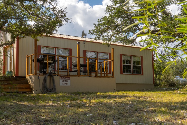 Charming Cabin Escape in Eldorado, Texas, for Relaxing Getaways to the Texan Countryside