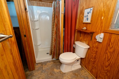 Cozy Cabin Glamping Site in Eldorado, Perfect for Romantic Getaways Exploring Texas photo 4