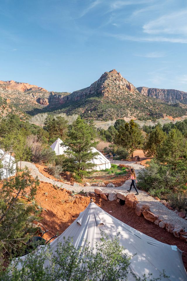 Bell Tent Glamping Destination with Breaktaking Views of Zion National Park, Utah