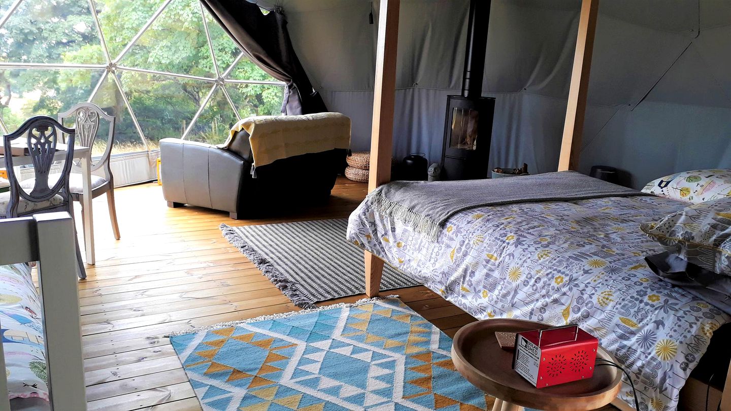 Charming Dome for Relaxing Glamping Escapes in the Beautiful Welsh Countryside