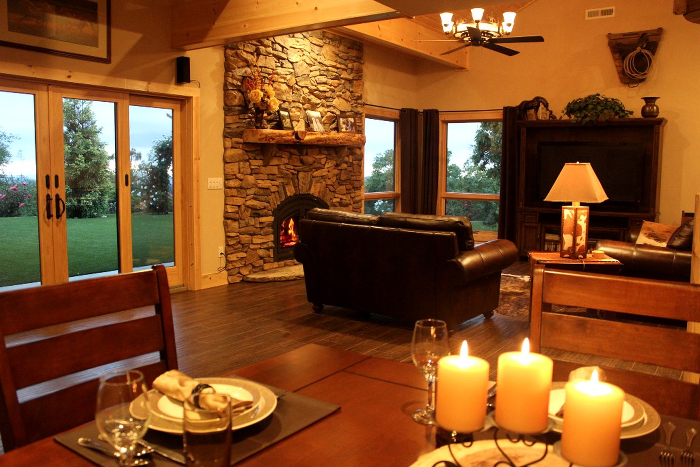 Perfect for Animal Lovers, Pet-Friendly Glamping Cabin Destination in Jackson, California