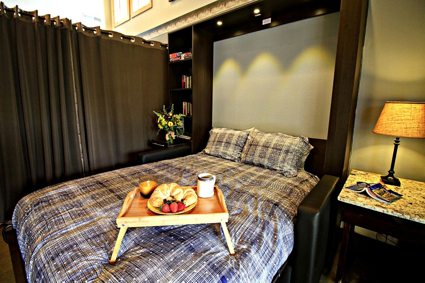 Perfect for Animal Lovers, Pet-Friendly Glamping Cabin Destination in Jackson, California