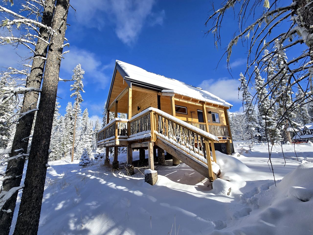 Cabins (Canada, Nordegg, Alberta)