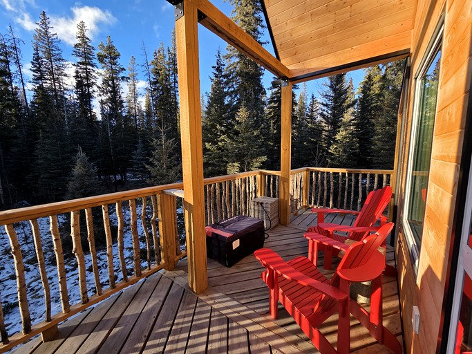 Cabins (Canada, Nordegg, Alberta)