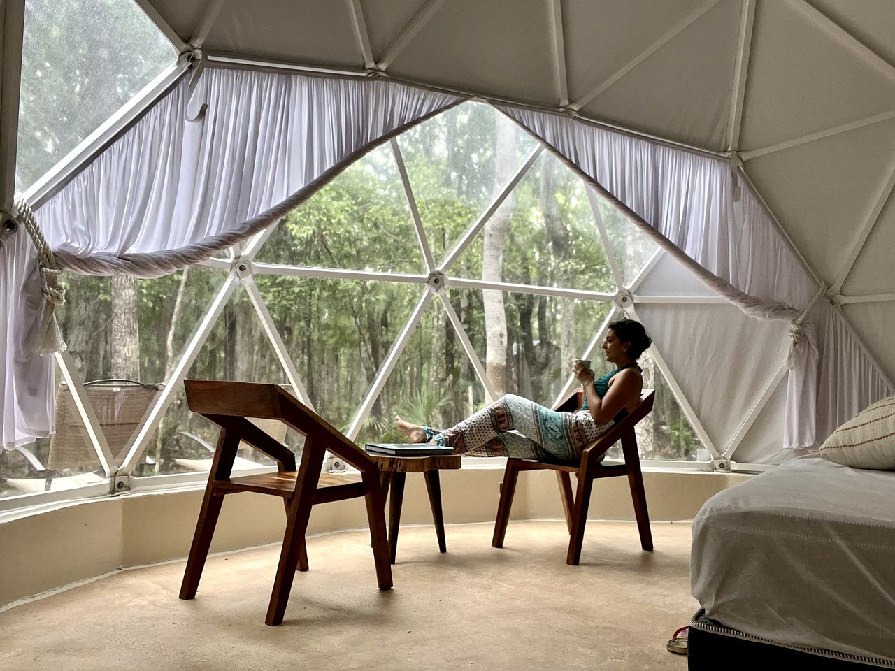Intimate Chic Domes Ideal for Small Families in Mexico