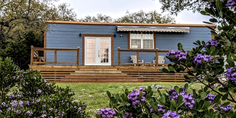 Tiny House with Amazing Views and Private Hiking Trails in Hill Country, Texas