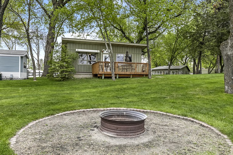 Cabins (United States of America, Fergus Falls, Minnesota)