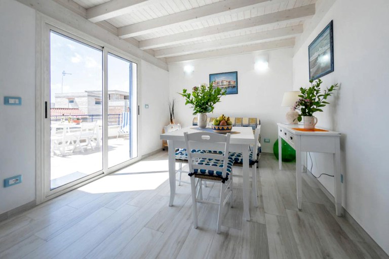 Vacation Rentals (Italy, --, Puglia)
