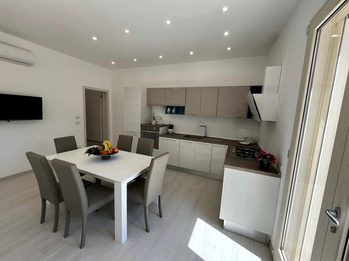Vacation Rentals (Italy, --, Puglia)