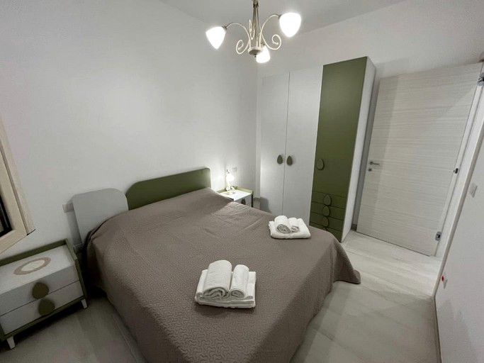 Vacation Rentals (Italy, --, Puglia)