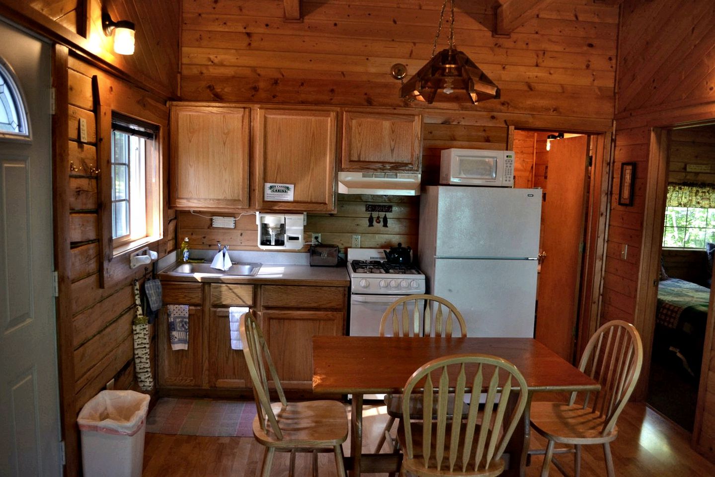 Charming Log Cabin for an Ourdoor Adventure in Kenai Peninsula