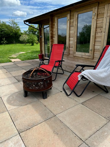 Log Cabins (United Kingdom, Dingestow, Monmouthshire)