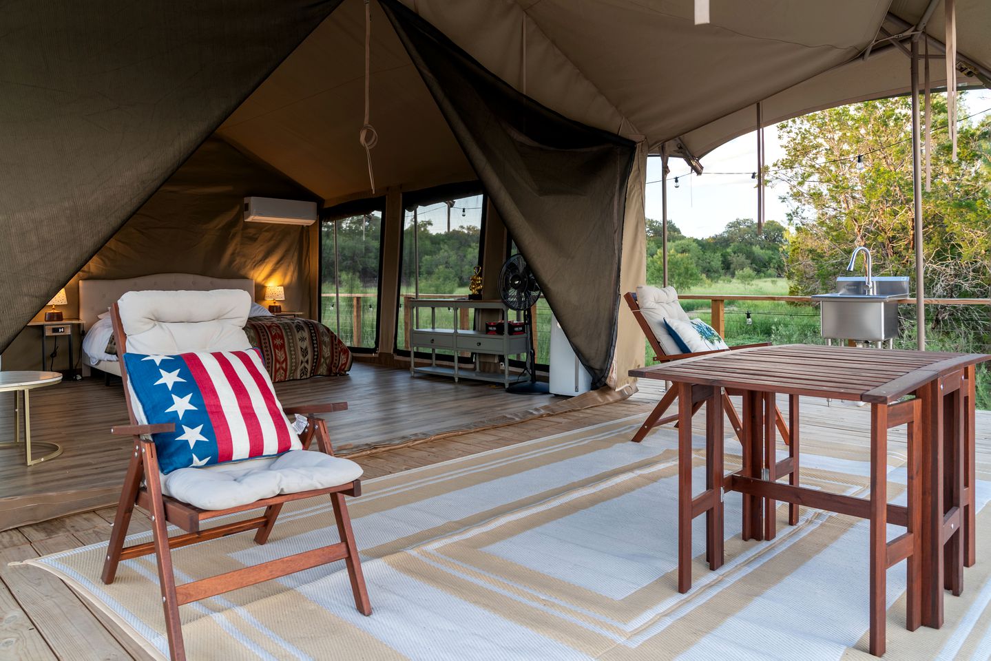 Exceptional Safari Tent Rental in Burnet, Texas, for Unforgettable Glamping Escapes