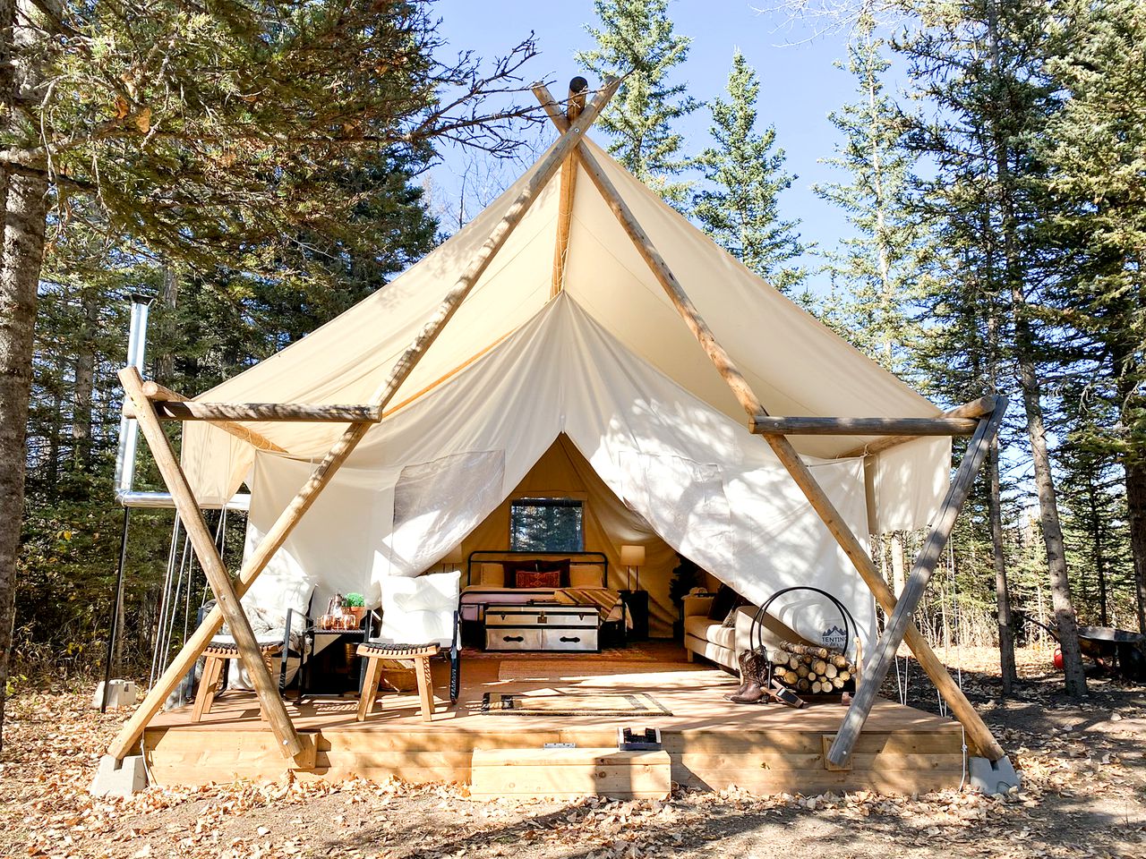 Fully-Equipped, Luxury, Bragg Creek Bell Tent in Alberta, Canada