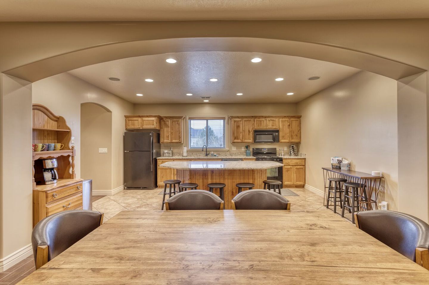 Stunning Fully-Equipped Vacation Rental with Sauna and Spectacular Views in Eden, Utah